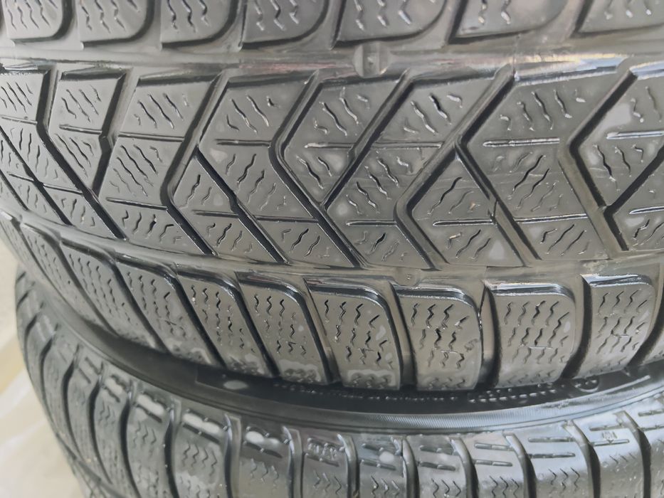 Pirelli Sottozeto 245 50 18 runflat