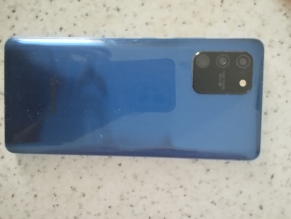 Самсунг Galaxy S10 lite