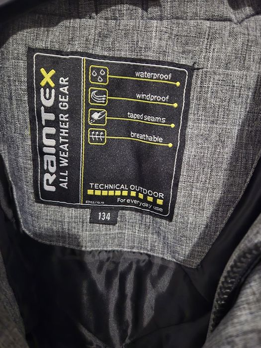 Geaca ski 134 cm calitativă si usoara unisex