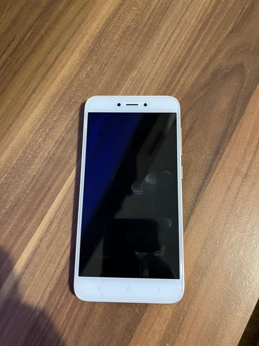 Телефон xiaomi redmi 5 A за части