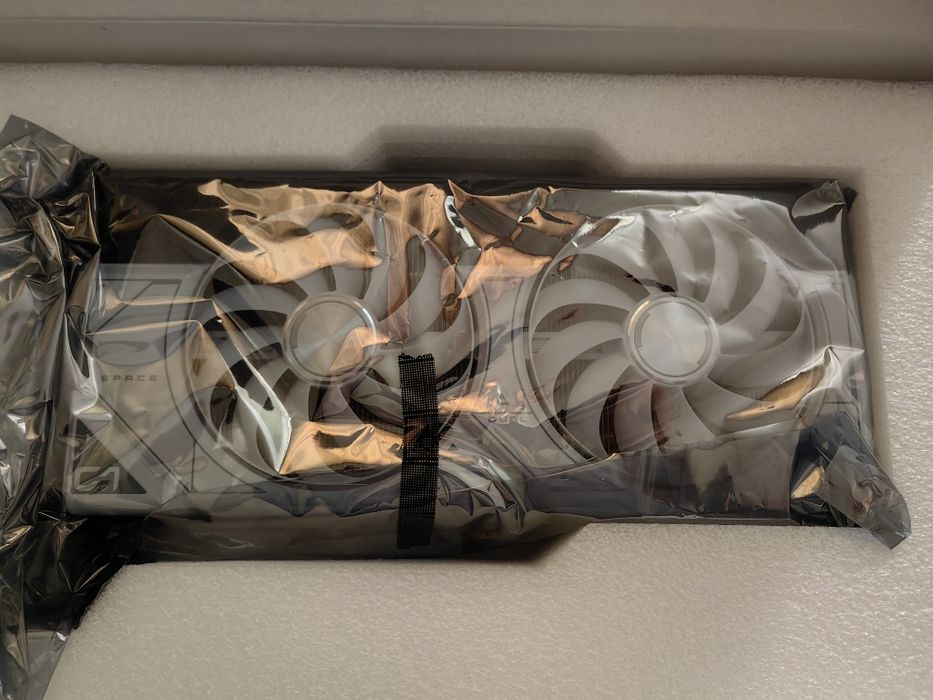 Видеокарта ASUS RTX 4070 Dual OC 12Gb