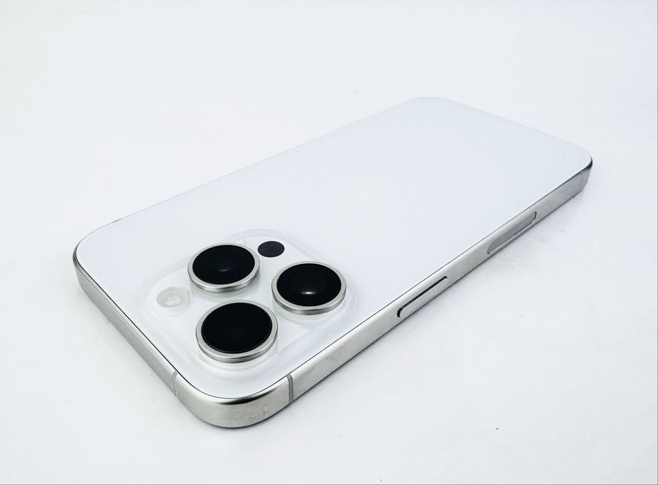 Apple iPhone 15 Pro 128GB USA White Перфектен! Гаранция!