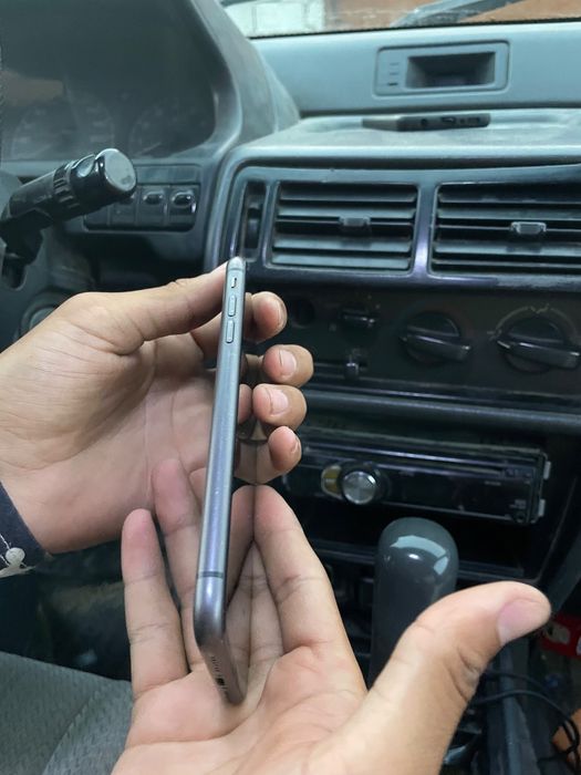 Айфон11в хорошем состоянии