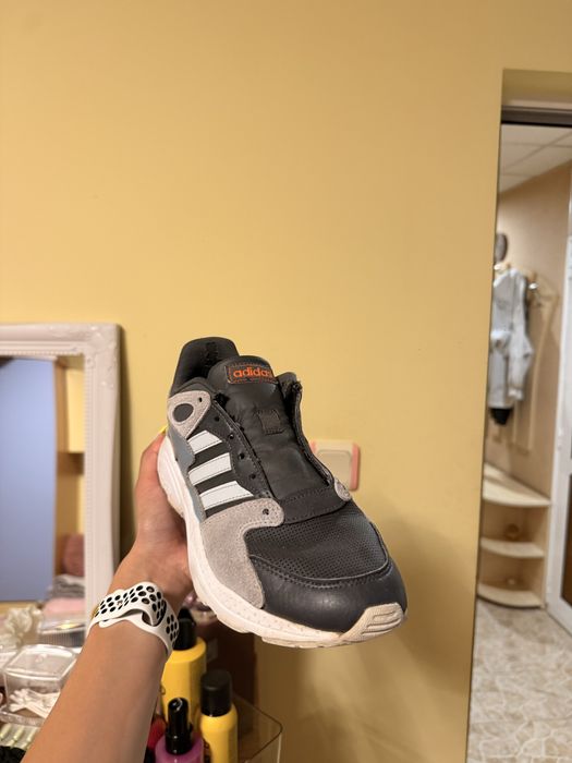 Маратонки Adidas