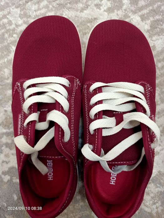 Кросовки новые женские