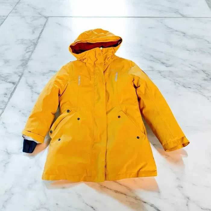 Geaca drumetie copii QUECHUA 8-9 ani 131-140 cm.