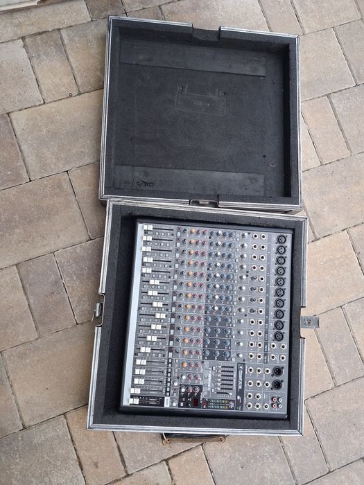 Mixer pasiv pro fx 16  Mackie Thump 16 canale