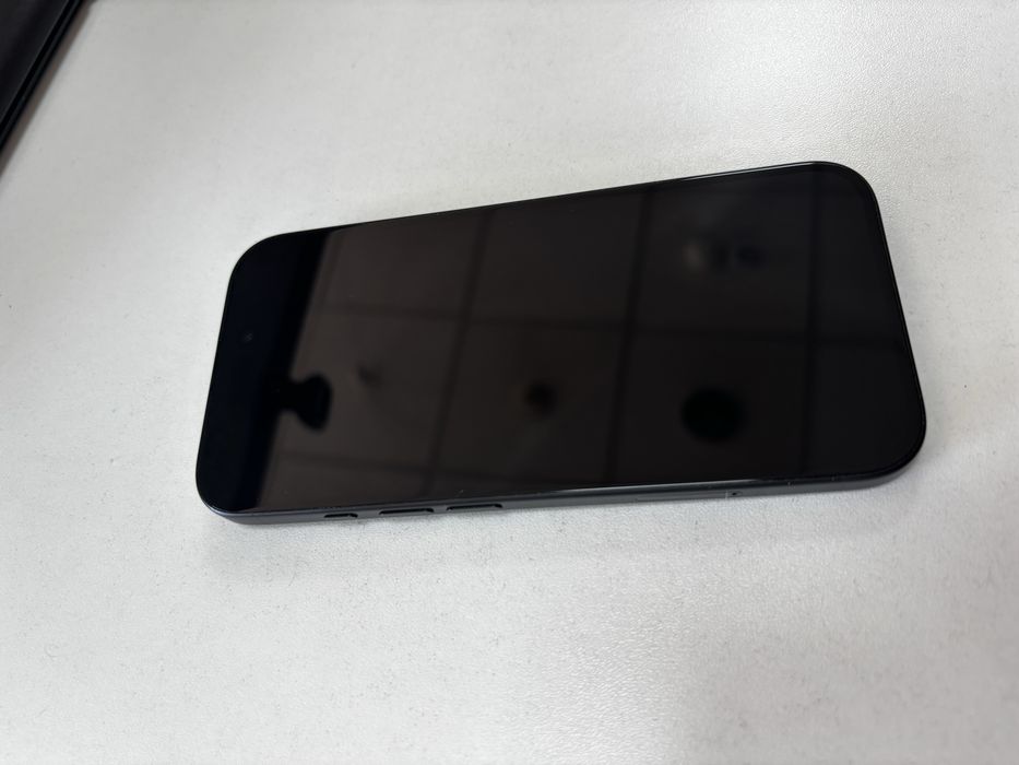 Iphone 16 , 128 , 5G , Black