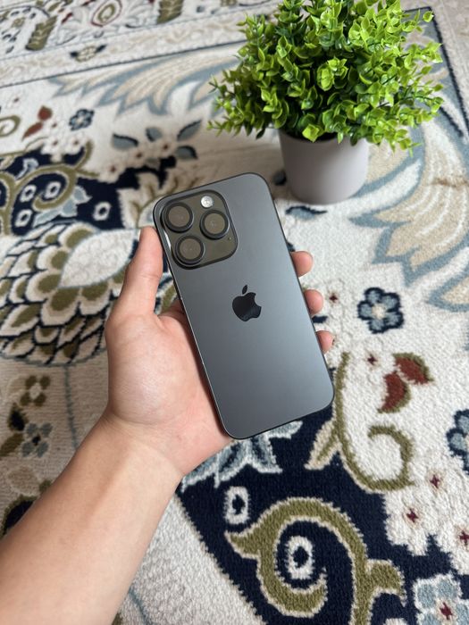 Продам iPhone 15 Pro 256GB!