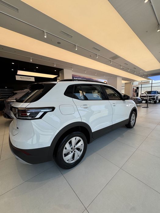 Volkswagen Tharu Xrr