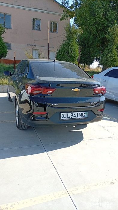 Onix primier plus 2025 y srochno sotiladi