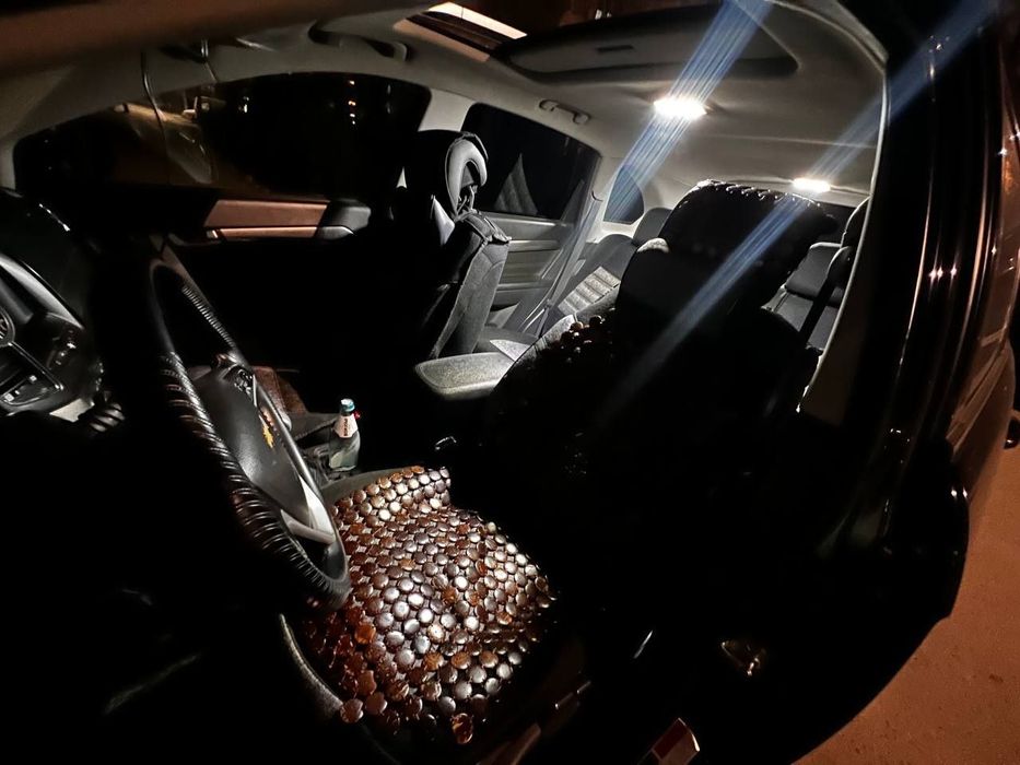 Taksi xizmati 24\7 6 уринли каптива мошинаси