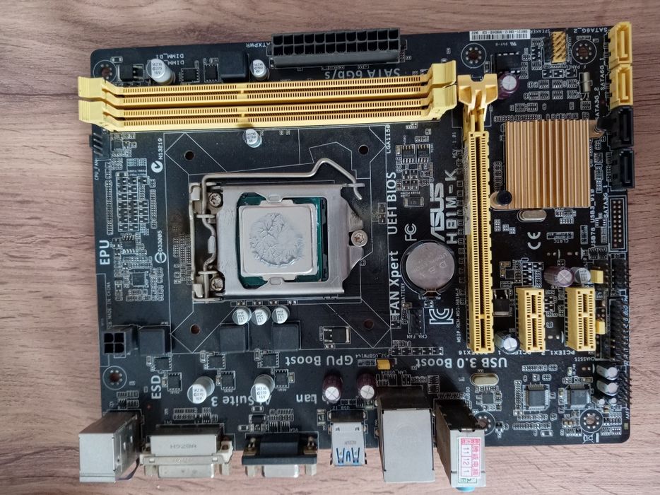 Продам материнскую плату