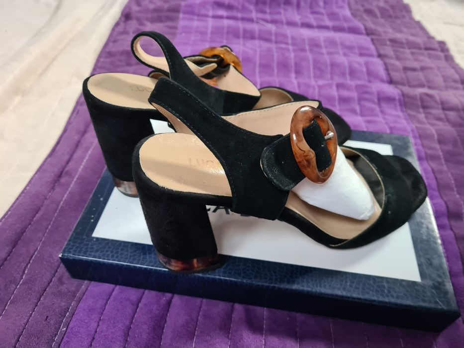 Sanda eleganta Benvenutti
