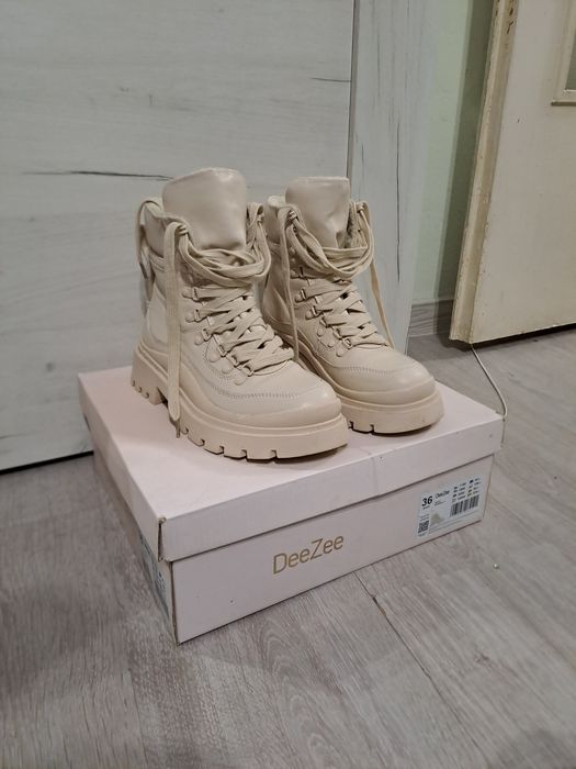 Зимни боти DeeZee