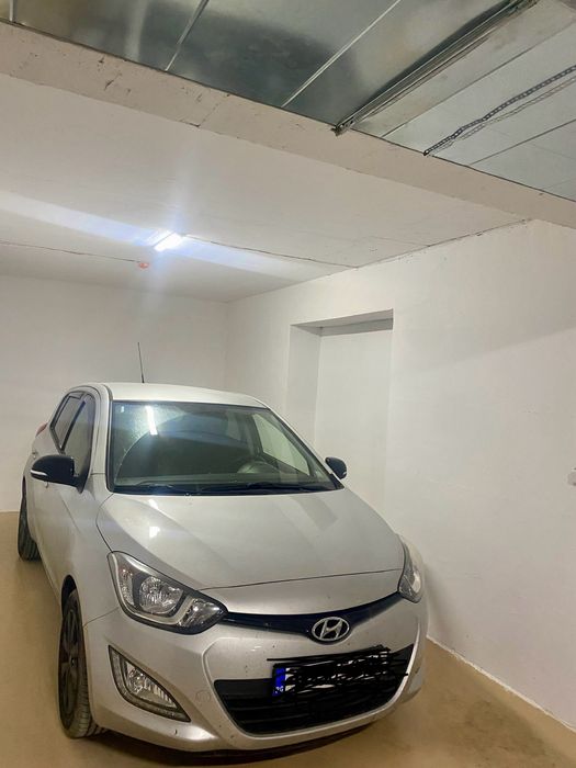 Дава се под наем Гараж / Паркомясто в Варна, м-т Планова - 15 кв.м за 100 € - Снимка #2