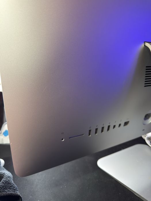 iMac 21,5 inch Late 2012 (cititi descrierea!)