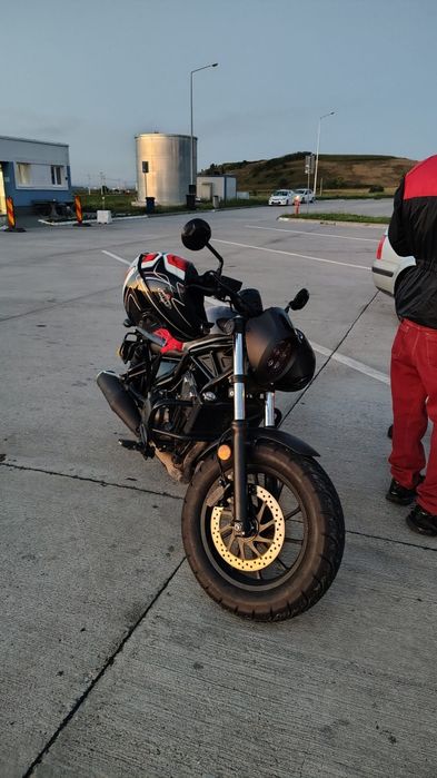 Motocicletă Honda rebel cmx 500