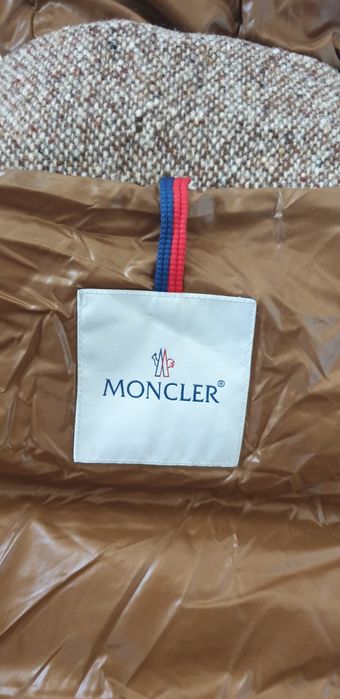 Moncler Chardonnered Wool / Down  2 - M ОРИГИНАЛ! Дамско Зимно пух Яке