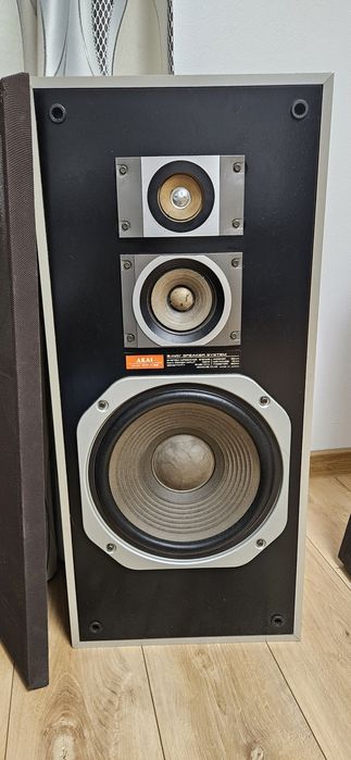 Boxe vintange Hi Fi Akai sw t99 nu Technics jbl