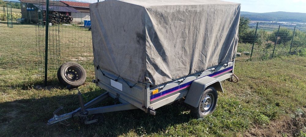Remorca  750 kg rabatabila