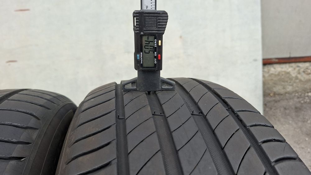 Летни гуми 215 55 16 Michelin
