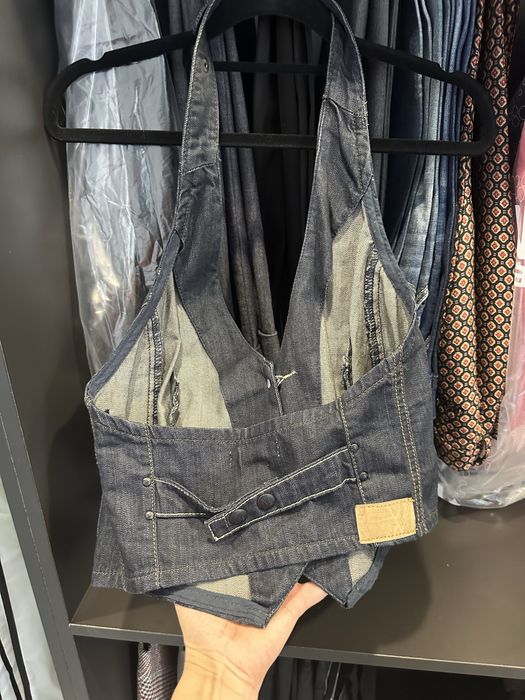 Жилетка джинсовая