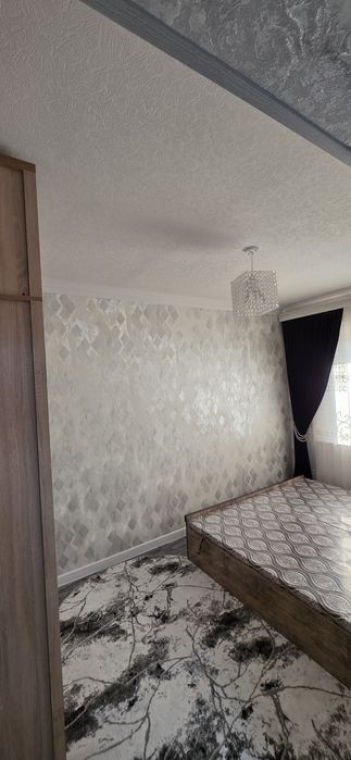 Квартира шахар марказида сотилади. узими уйим