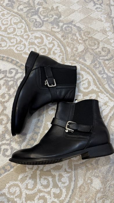 Осенние сапоги 2000тг