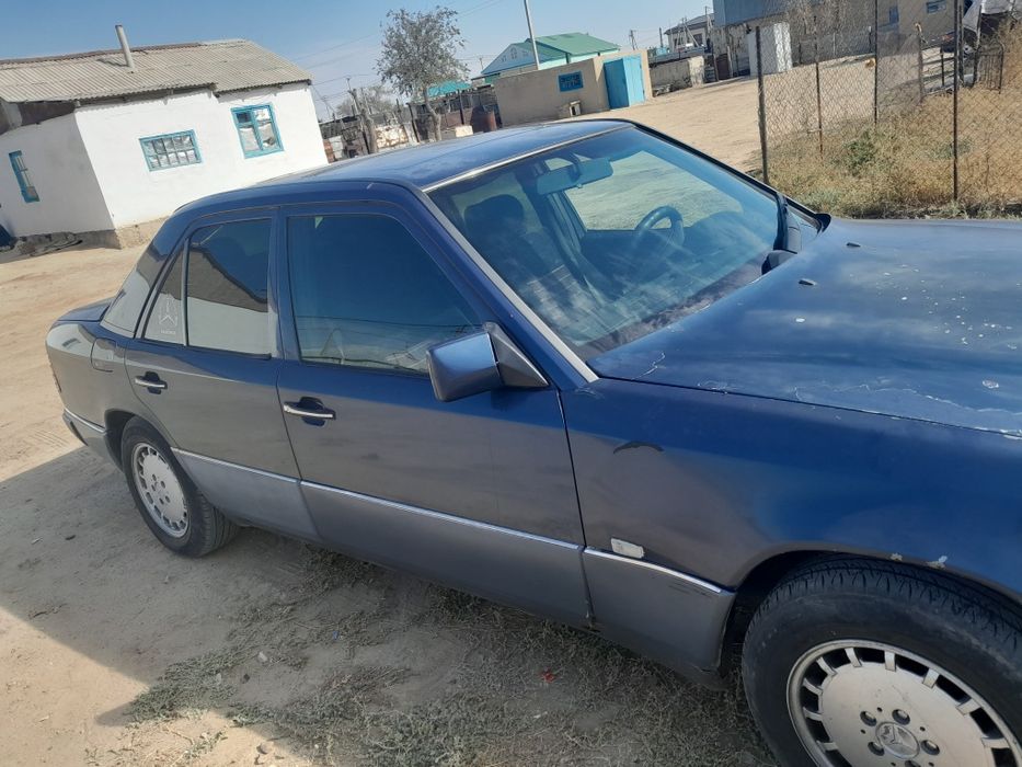 Мерседес бенз 124