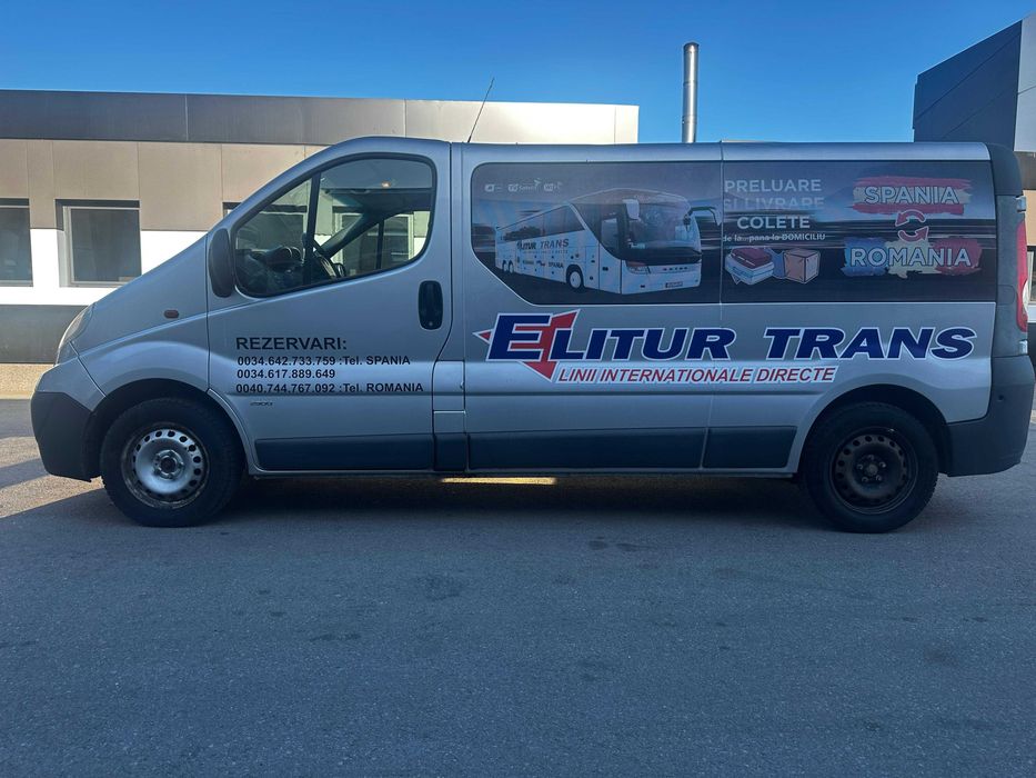 Opel Vivaro,2011,  8+1 locuri, model lung, 2.0 diesel, 125 cp