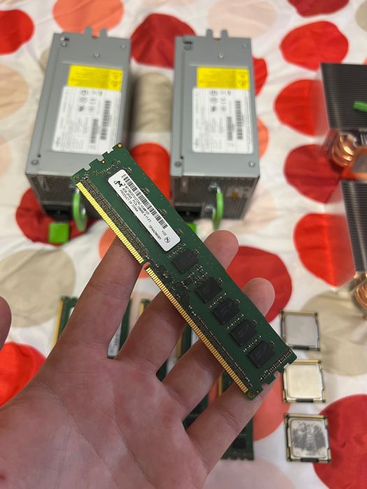 Plăcuțe pentru PC RAM 4GB x6 bucati