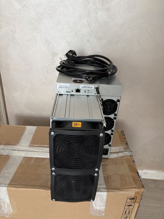 Vând Bitmain Antminer Z15 Pro nou in stoc ZEC Zcash, nu BTC LTC Doge