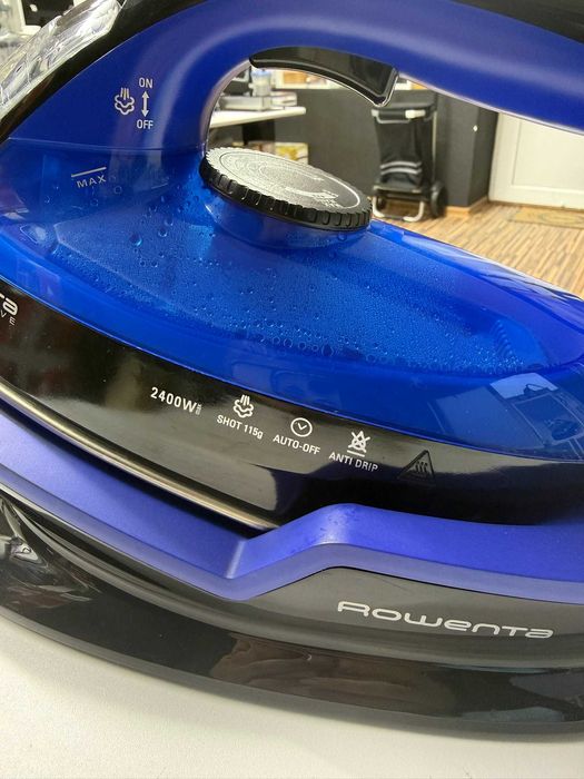 Fier de calcat fara fir Rowenta Freemove 2400W