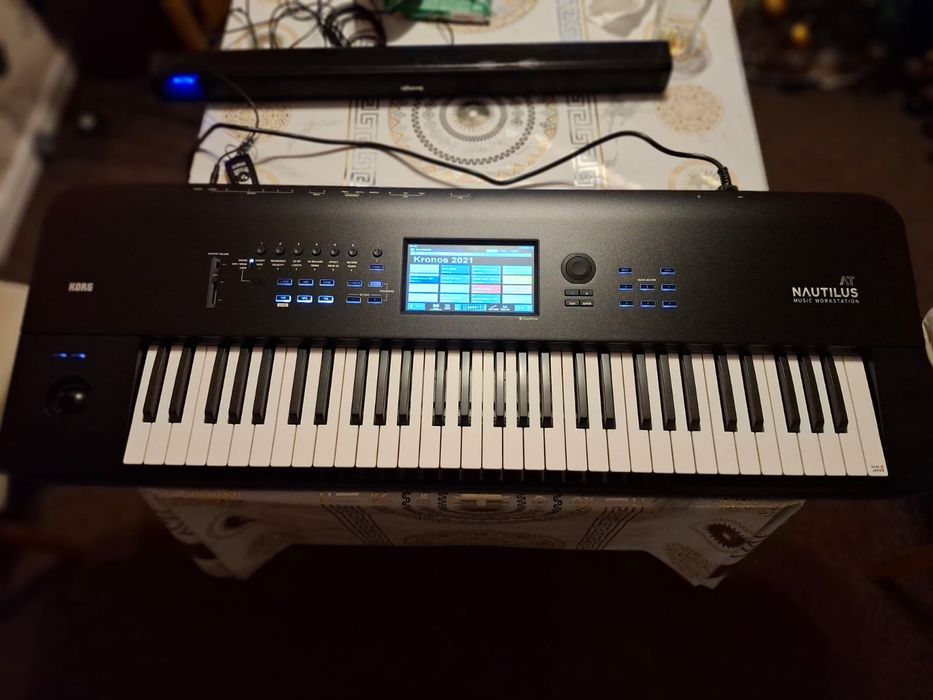 Korg Nautilus AT -61