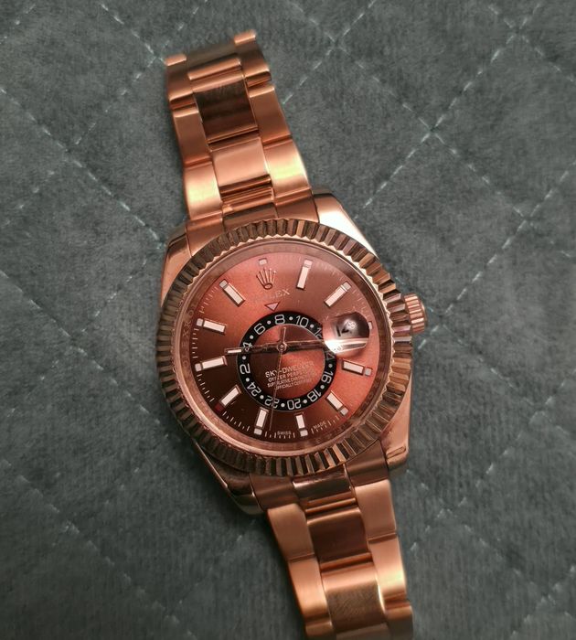 Rolex sky dewer gold