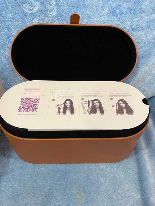 Dyson airwrap complete