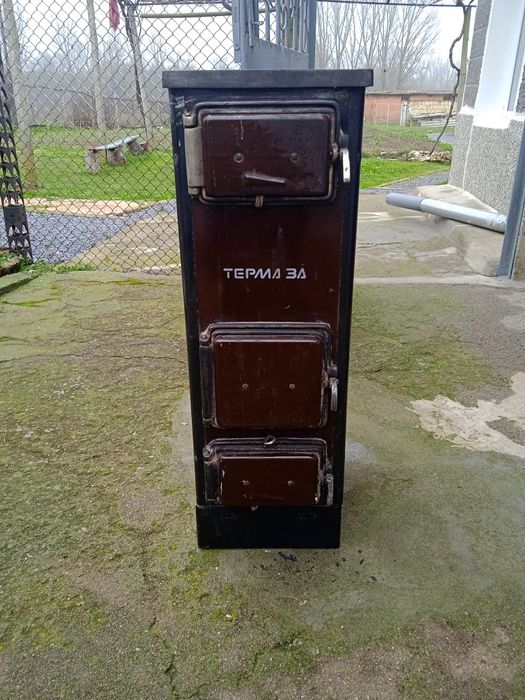 Продавам печка Терма.