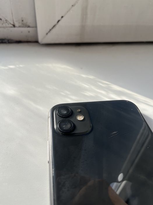 Айфон 11 64Гб 70K