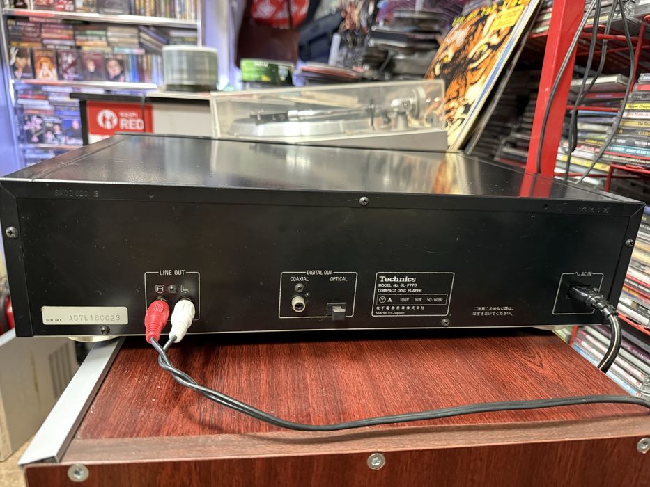 Technics SL-P770