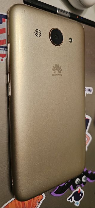 Телефон смартфон  Huawei