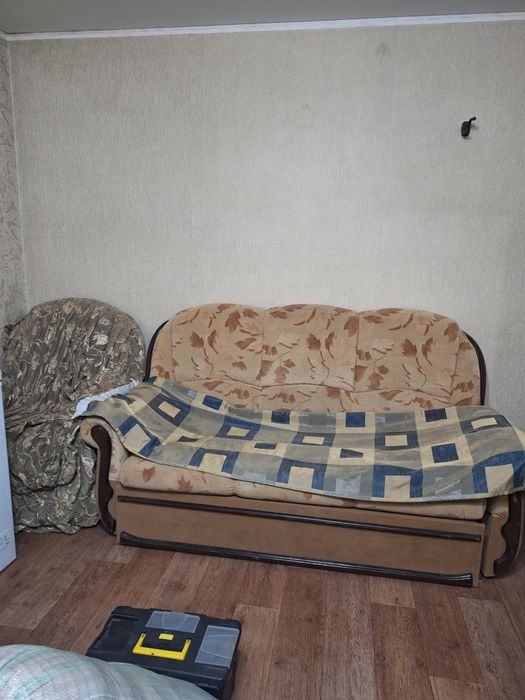 Продаётся диван 3/1