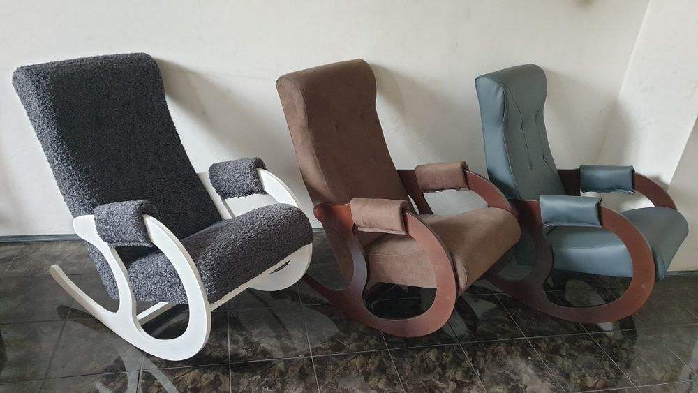 Люлеещ се стол Арол