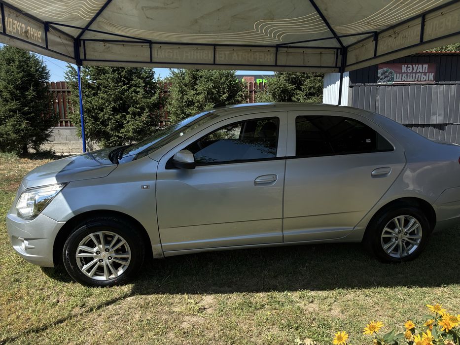 Chevrolet Cobalt 2020 кобальт автомат