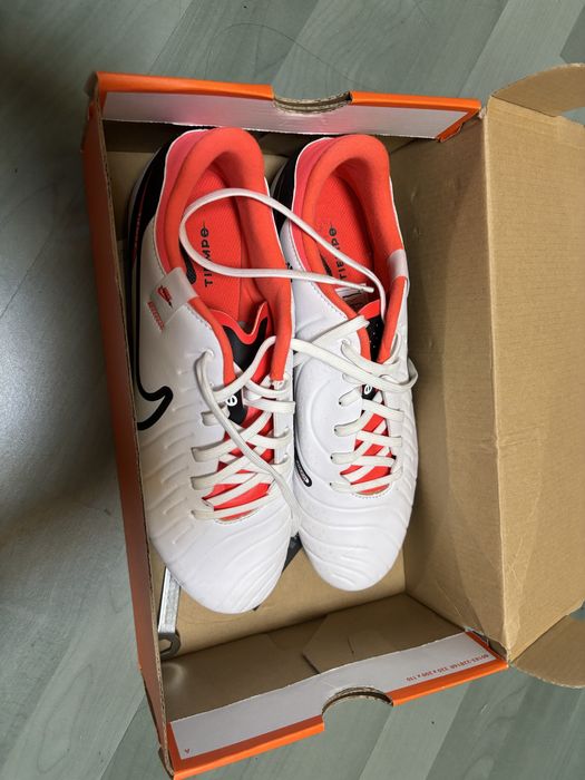 Футболни обувки Legend 10 Academy sg-pro Ac