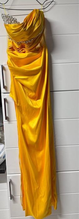 Rochie superba facuta la comanda