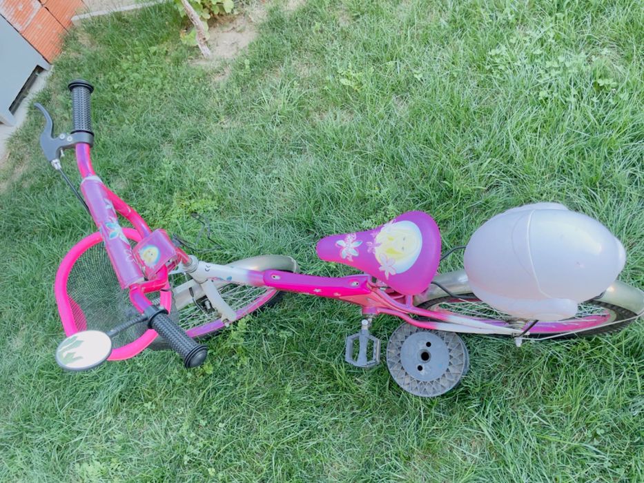 Детски Велосипед със спомагателни колела Барби