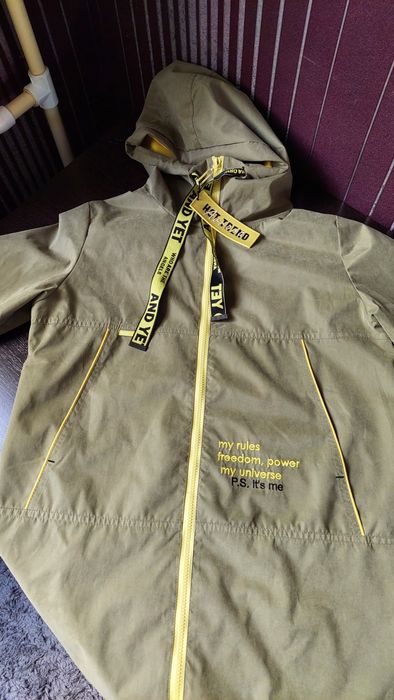 Ветровки на подкладе на девочку