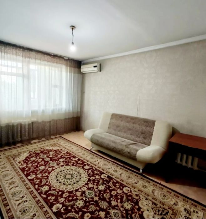 продам 2-х ком. 45кв. 4мкр. 3-этаж