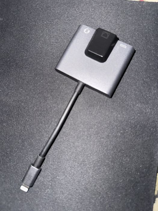 iPhone uchun  Adapter (Ethernet + AUX + Zaryadka)